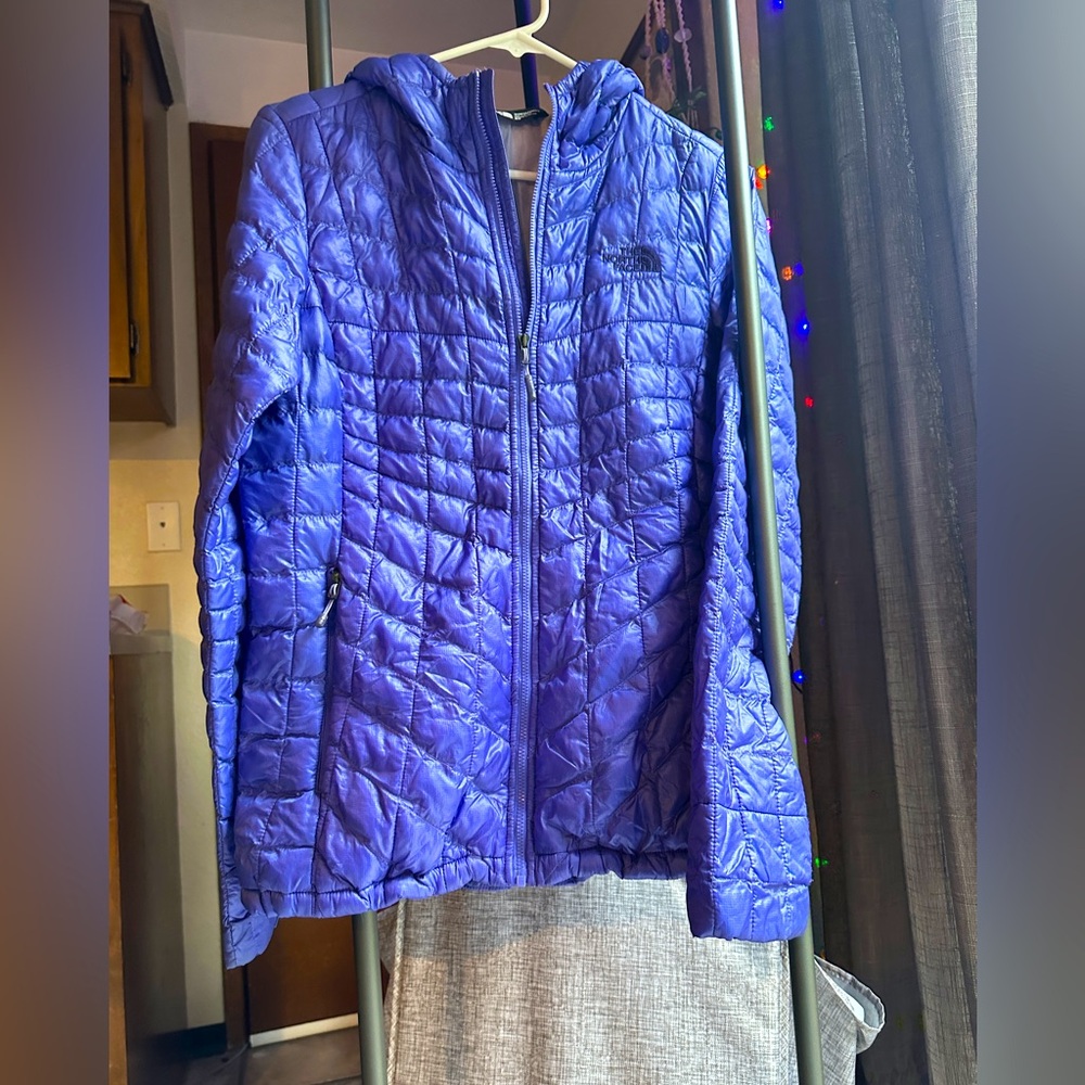 The North Face Thermoball Jacket Hoodie Womens Small Blue  Puffer Quilted Zip